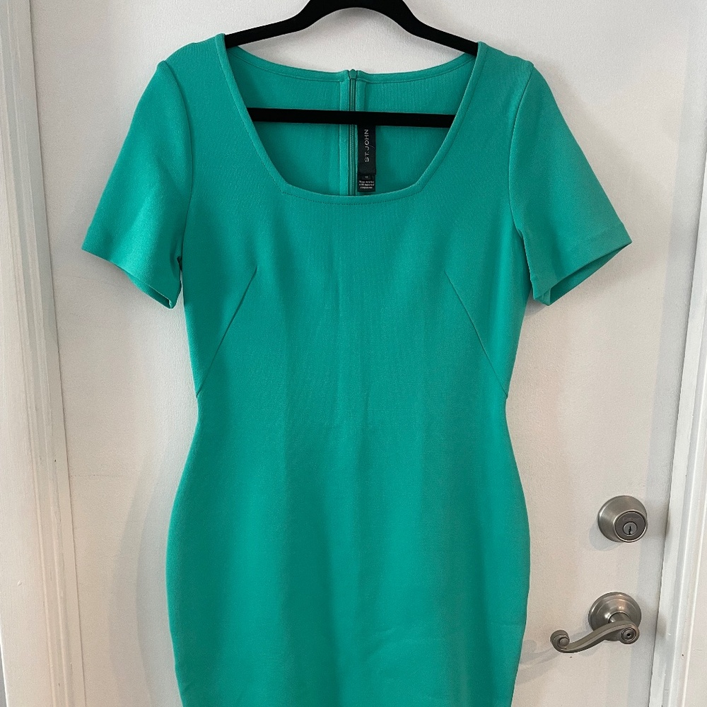 ST. John  Sea Foam Fitted Square Neck Dress Never Worn Size 10